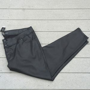 NWT Lane Bryant High-Rise Super Stretch Skinny Black Coated Jeans Size 28